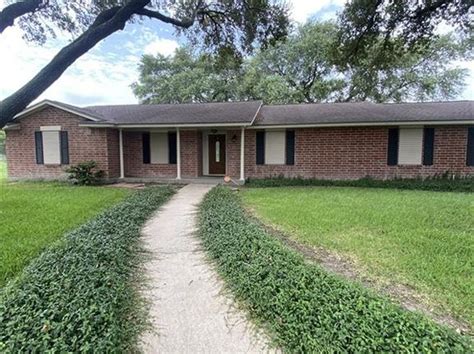 22 days on Zillow. . Houses for rent in calallen